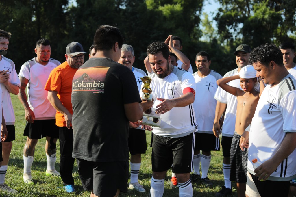 FINAL COPA SAN REGIS: HOLY CROSS VS&nbsp;PRESENTACION